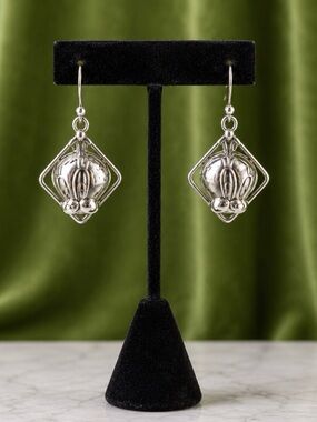 Earrings Tweety Bird Character Warner Bros. 925 Sterling Silver Dangles Drop